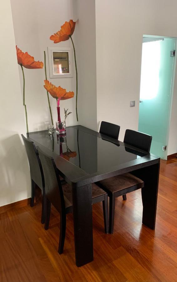 Olvias Apartment Athens Ngoại thất bức ảnh